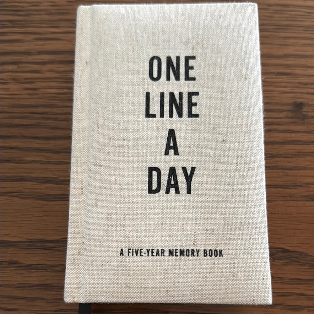 Memory Book - One Line A Day   Cream